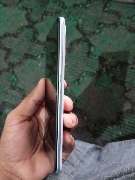 Vivo y55 for Sale 4