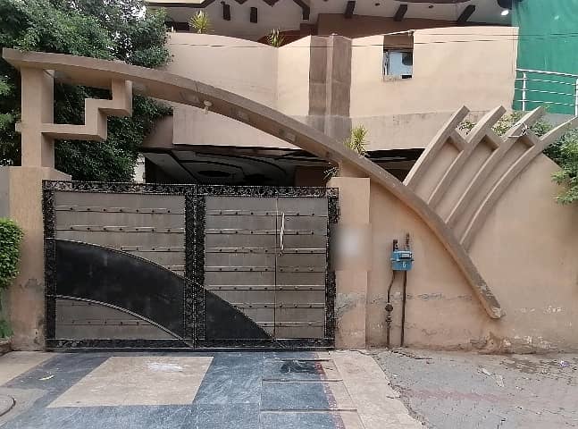 Tripple Storey 10 Marla House For sale In Marghzar Officers Colony Marghzar Officers Colony 0