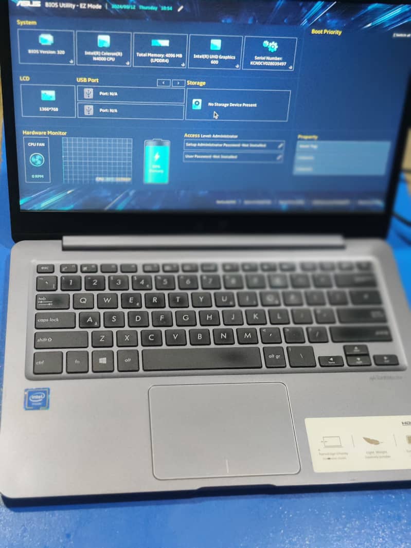 Asus Vivobook N4020 Ultra Slim Book 1