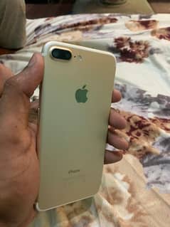 Iphone 7 plus 03216744870