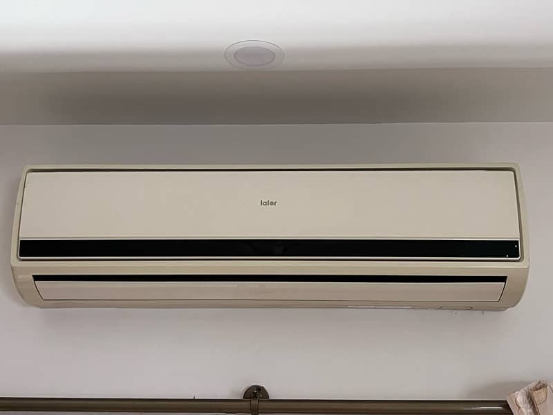 Haier 1.5 Ton Split AC non-Inverter 0