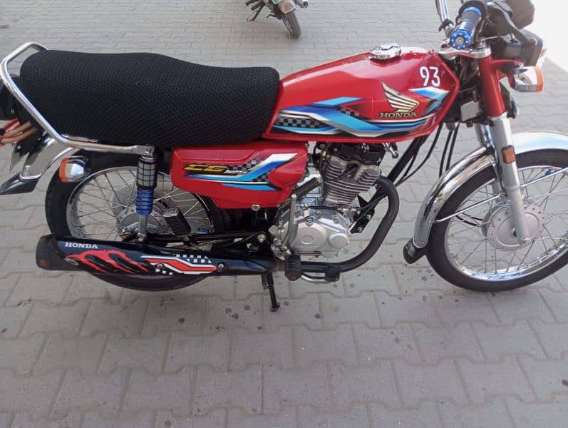 Honda Bike CG 125 For Sale 2024 Model 2