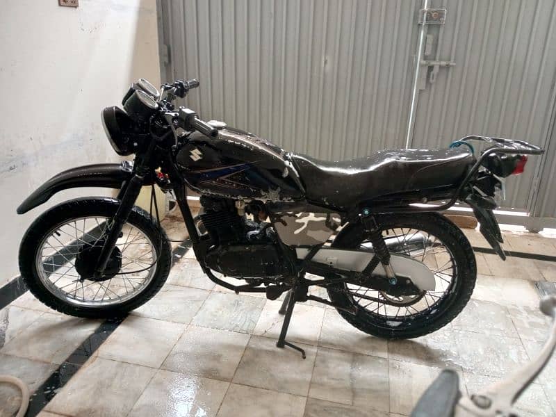 Suzuki Motorcycle 0