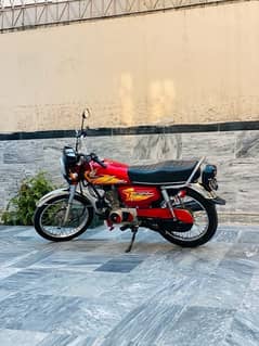 honda 125 bikr