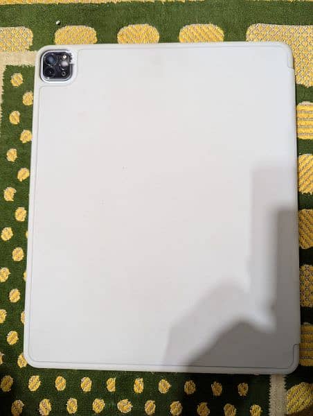 ipad m2 6 generation only 15 days used argently sale 12