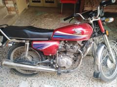 125 bike for sale urgent sale 12 model bike ha good confition ma ha