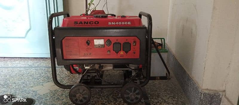 sanco generator SN4000E like new seal pack engine sightly used care 6