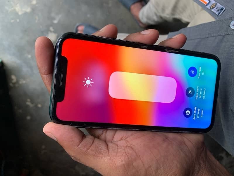 Iphone XR non Pta JV 64Gb whtsapp 03046639262 7