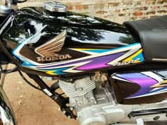 Honda 125 Model 2020 Black Brand new LusSh condition for lovers