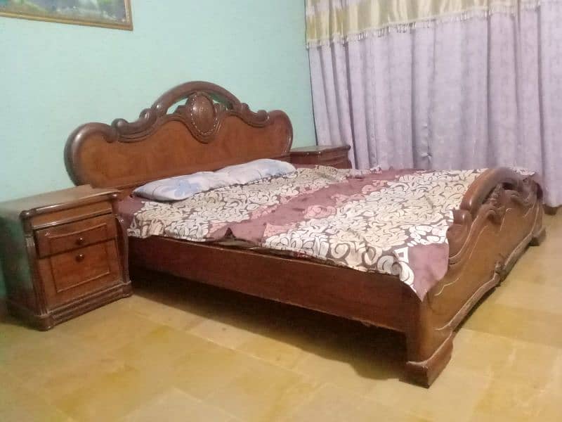 Wooden Bedroom Set for sale 3