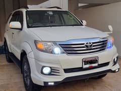 Toyota Fortuner 2013 2013 25th Anniversary Limited addtion (modified)