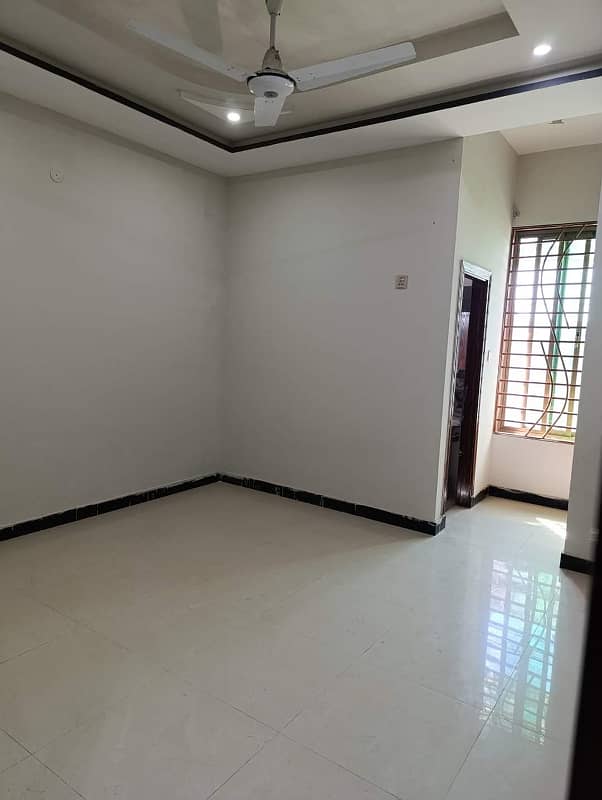 A block 5 marla single story house avaible for sale in new city phase 2 4