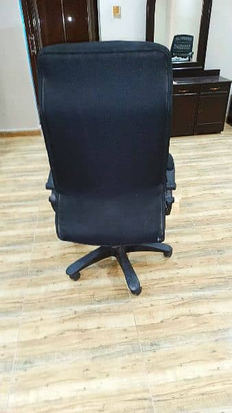 Horizon High back revolving chair VIP V-524 1