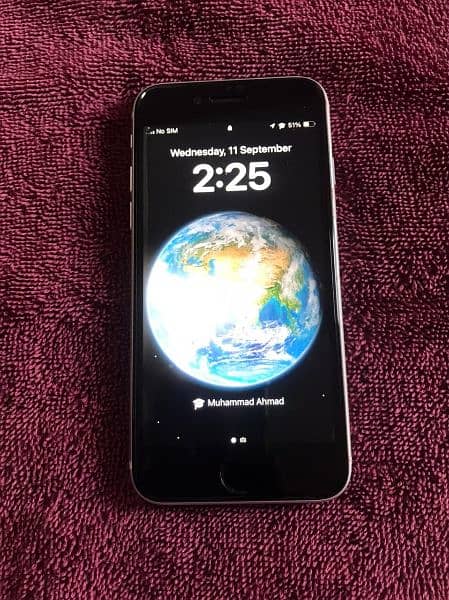 iphone Se 2020 for sale* 9