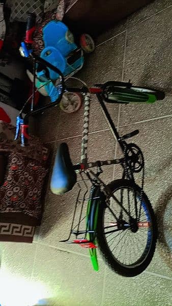 boys cycle good condition for sale 5