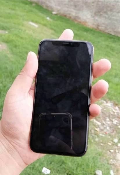 iphone 11 pro Non PTA 1