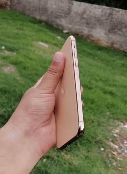 iphone 11 pro Non PTA 4