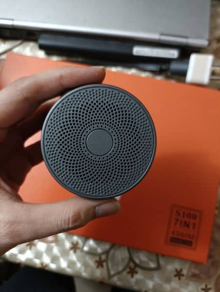 Lenovo Bluetooth speaker 2