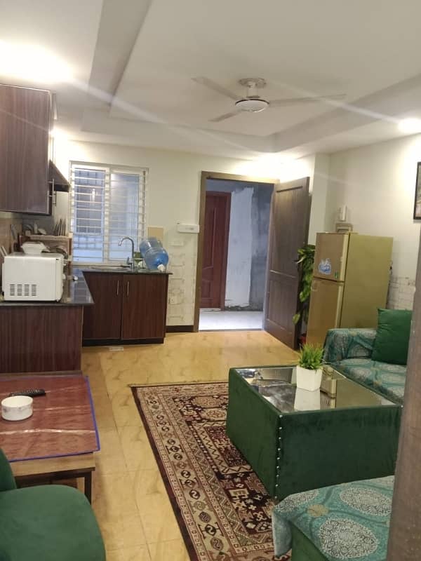 700 Square Feet Flat For rent In E-11/4 Islamabad 2