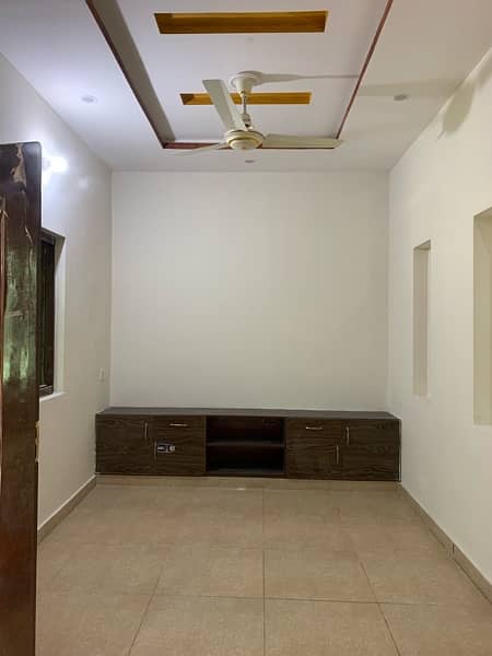 Single Story House For Sale In Khybane Sarfraz Chakala Schme 3 Rwp 2