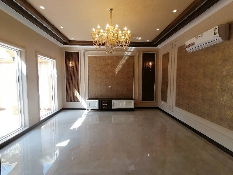 Your Dream Brand New 1 Kanal House Is Available In Model Town - Block E 0