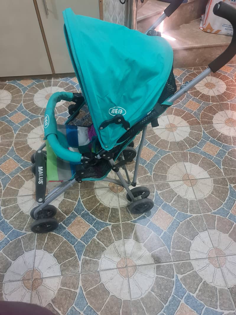 Baby pram for upto 3 years 8