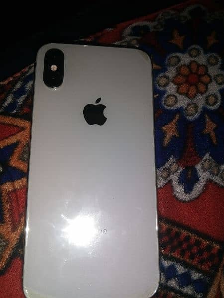 iPhone xs all. ok he betry helth 82 03499895620 1