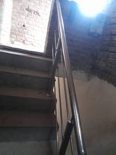 steel made stair railing