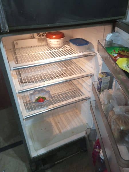 Refrigerator 1