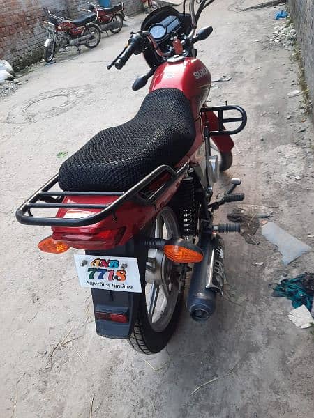 110 suzuki 2