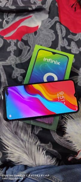 Infinix Hot 8 (3/32) 10