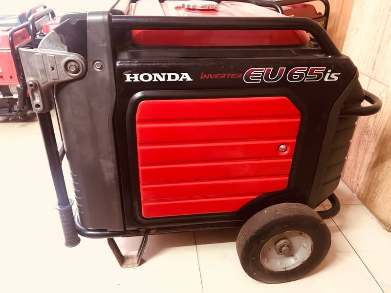 Honda/Generator/EU65IS/5kVA/Sound Proof/Excellent Condition. 1