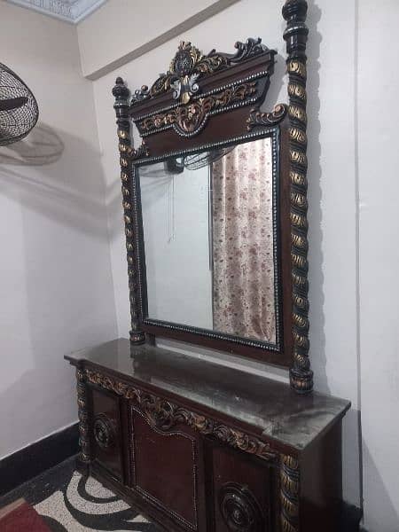 DRESSING TABLE FOR SALE Original Wood 1