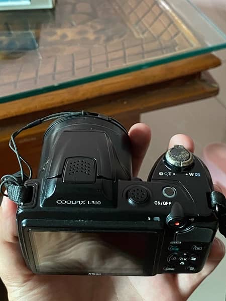 Nikon Coolpix L310 Mini DSLR 6