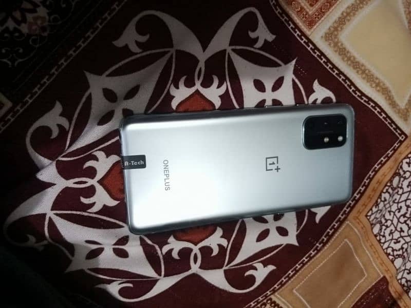 one plus 8t 3