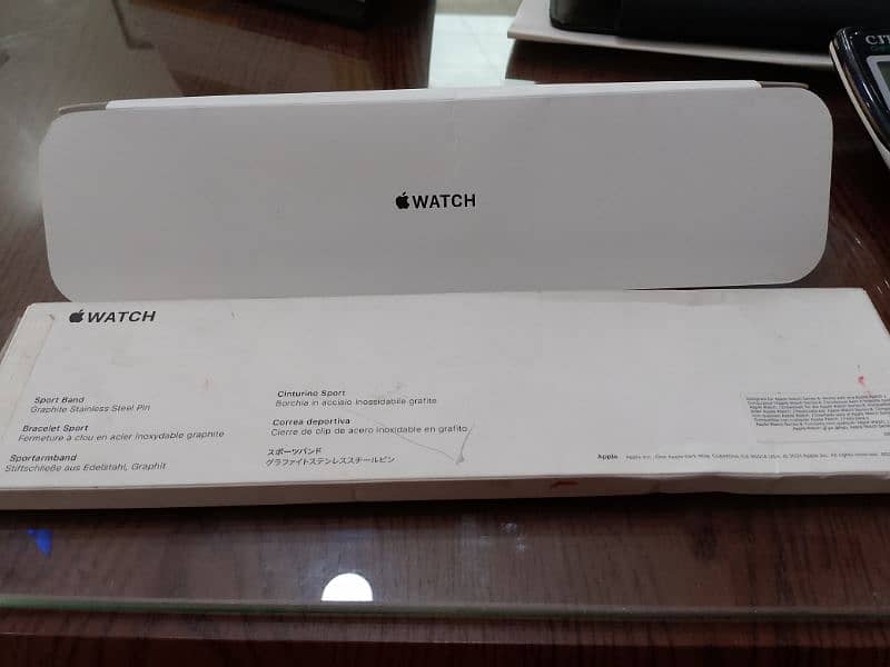 Apple Watch Series 8 (45mm) 6