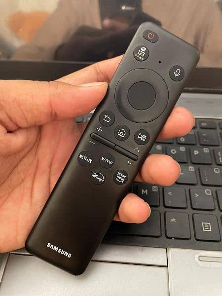 Remote control • Original TCL voice • Universal remote 1