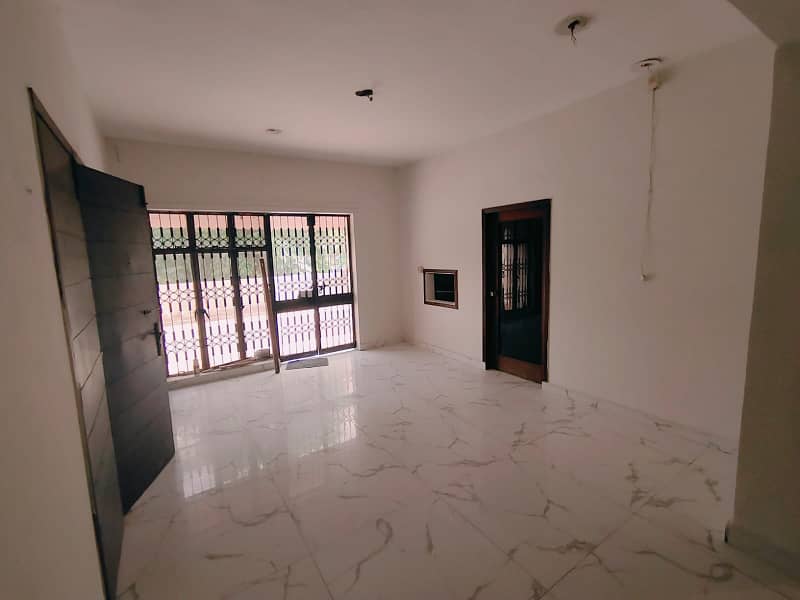 1 Kanal Upper Portion For Rent In DHA Phase 1 23