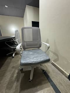 9 White Executive chairs