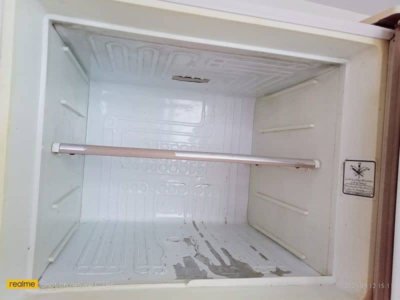 Dawlance fridge 4