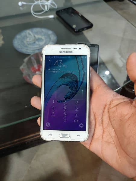 Samsung Galaxy J2 0