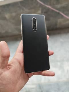 Oneplus 8 8GB /128GB android 13