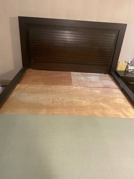 Queen Size Bed Used 2