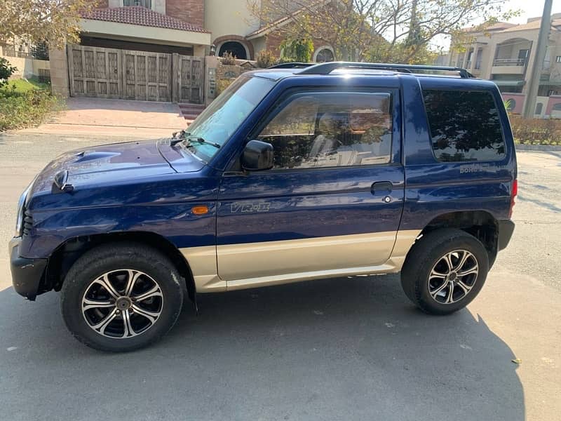 Mitsubishi Pajero Mini 1995 1