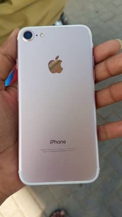 IPHONE 7 09/10 CONDITION AND ME MEMORY32 GB & NON PTA BYPASS HN