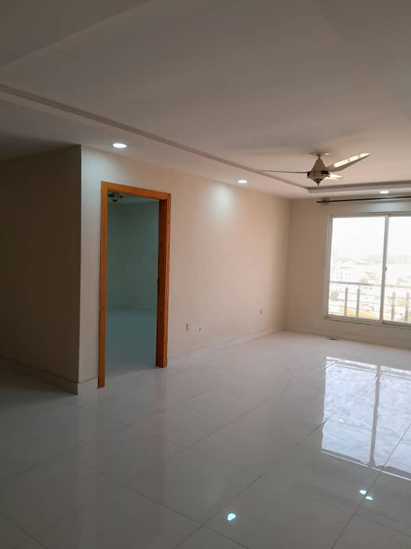 3 Bed Appartment Available for Rent in E-11 0