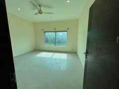 14 Marla house available for Rent in G-13/3