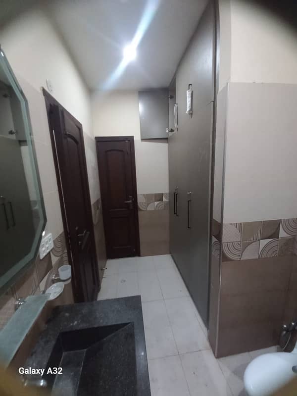 ONE KANAL UPPER PORTION AVAILABLE FOR RENT IN VALENCIA TOWN LAHORE 6