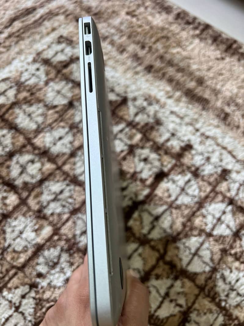 MacBook Pro Retina 13" (Late 2013) 6