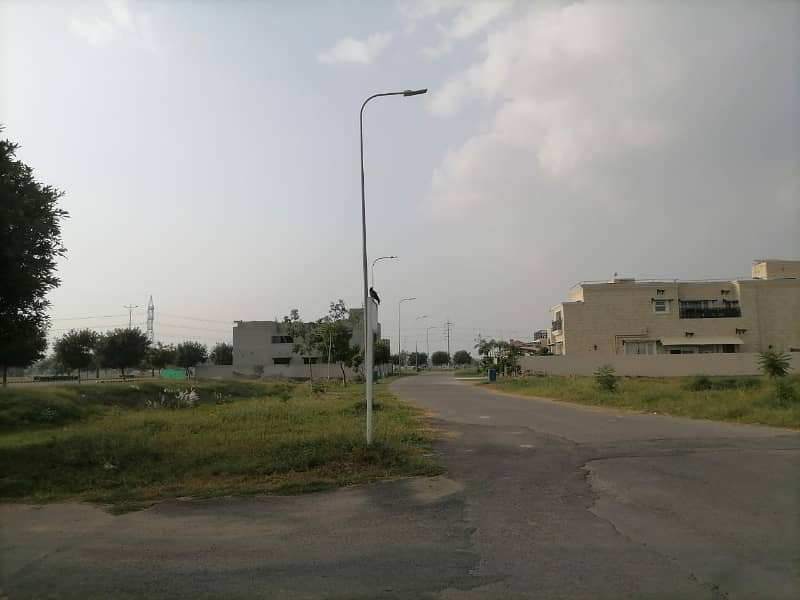 TASK EST OFFER 10 Marla Possession Plot N Block Reasonable Price in Phase 8 DHA EX AIR AVENUE 2